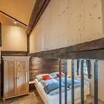 Raneburg 4 Almhaus Domek alpejski *