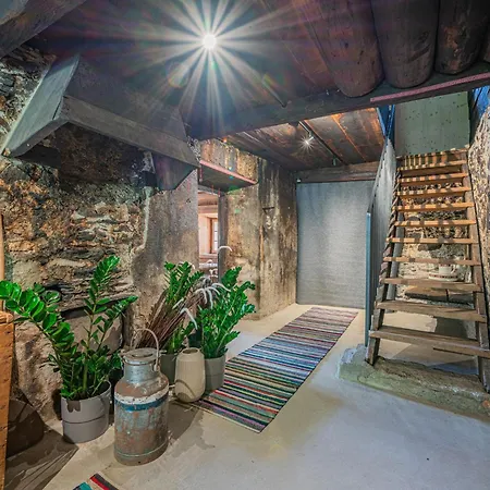 Raneburg 4 Almhaus * מטרי אין אוסטירול