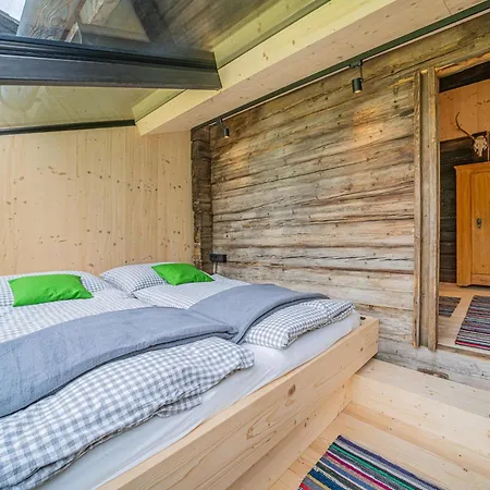 Chalet Raneburg 4 Almhaus