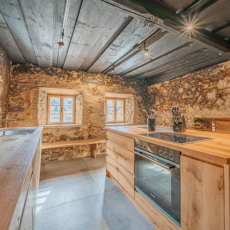 Chalet Raneburg 4 Almhaus *