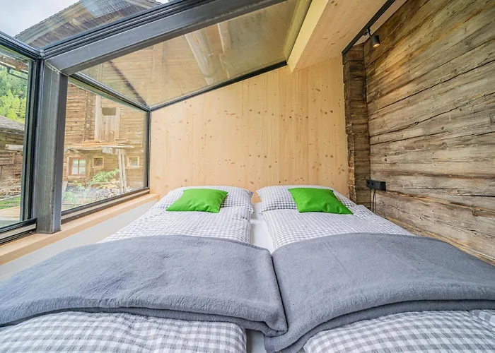 Raneburg 4 Almhaus Horská chata *