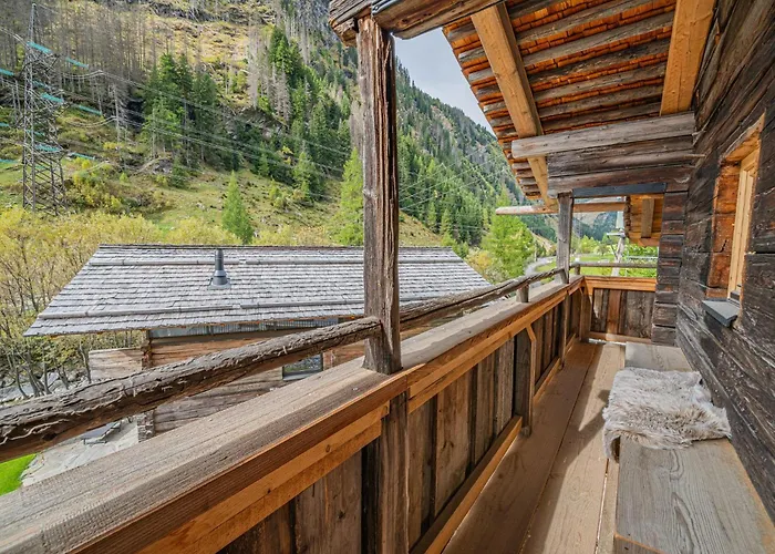 Raneburg 4 Almhaus Horská chata *