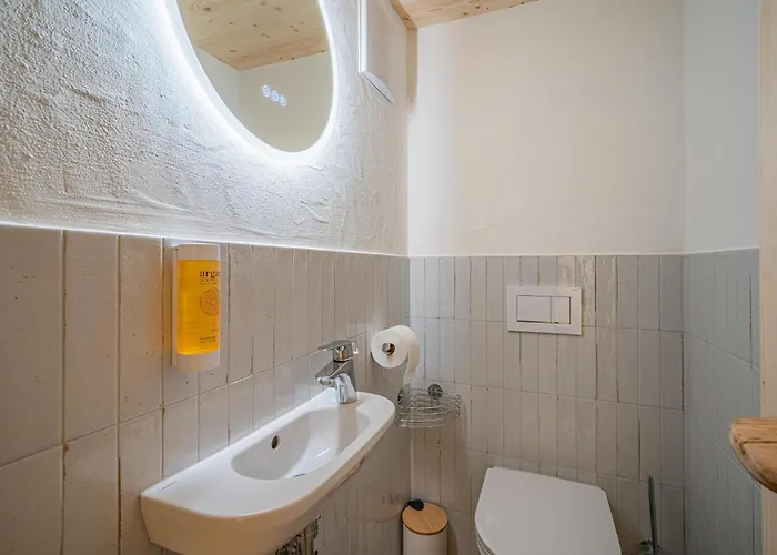 Raneburg 4 Almhaus Horská chata *