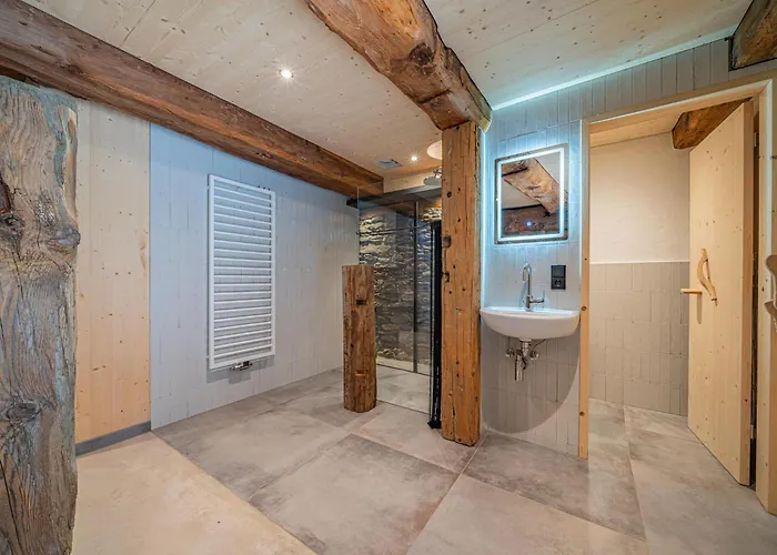 Chalet Raneburg 4 Almhaus